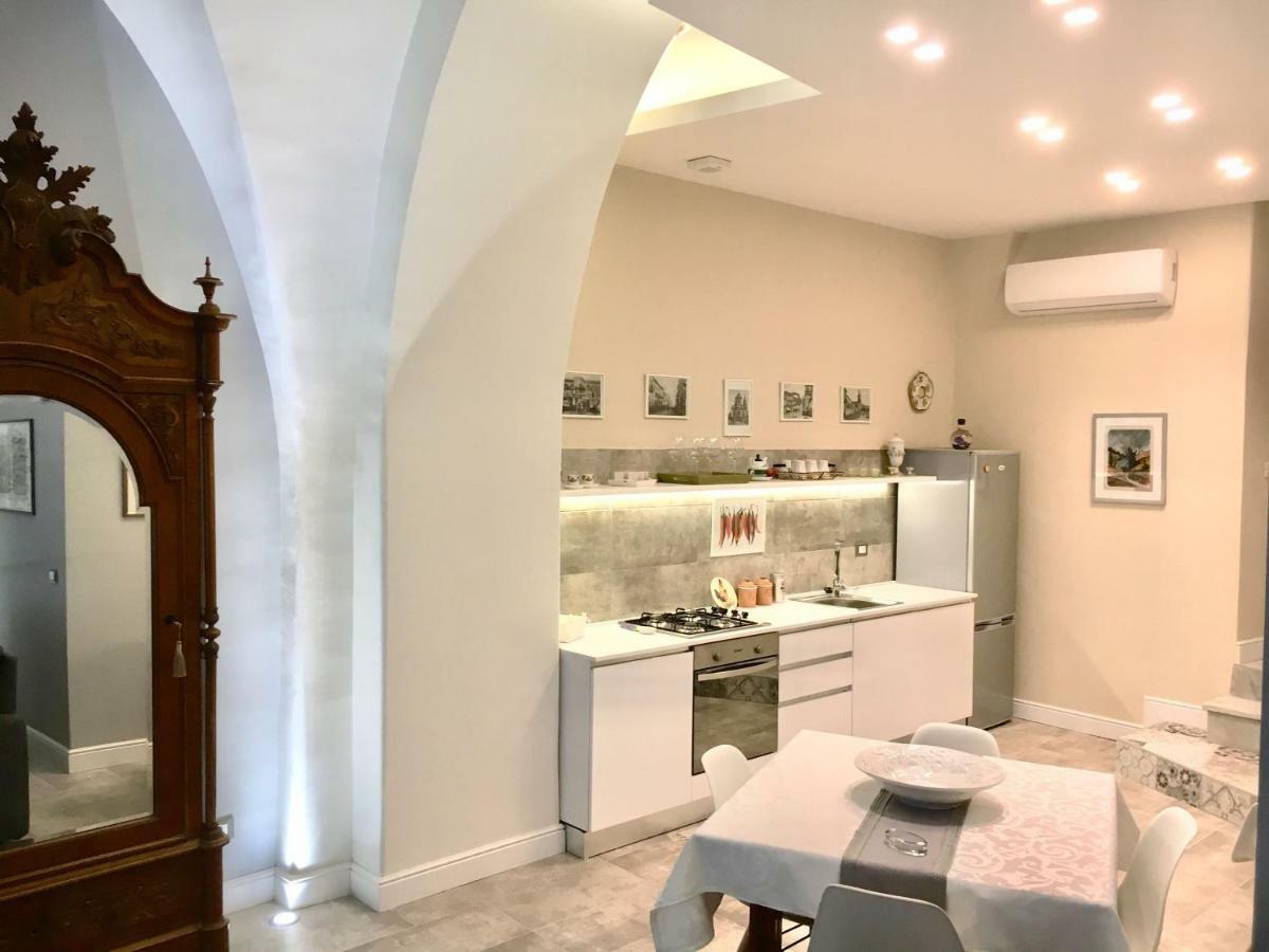 Apartament Dimora Del Papa Katania Zewnętrze zdjęcie