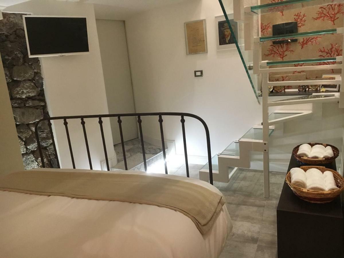 Apartament Dimora Del Papa Katania Zewnętrze zdjęcie