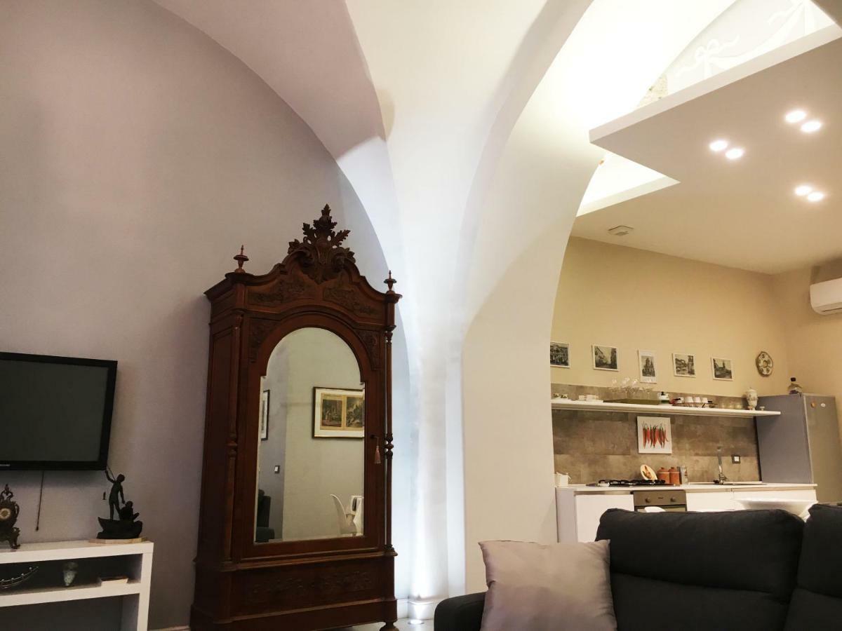 Apartament Dimora Del Papa Katania Zewnętrze zdjęcie