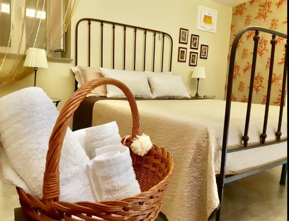 Apartament Dimora Del Papa Katania Zewnętrze zdjęcie